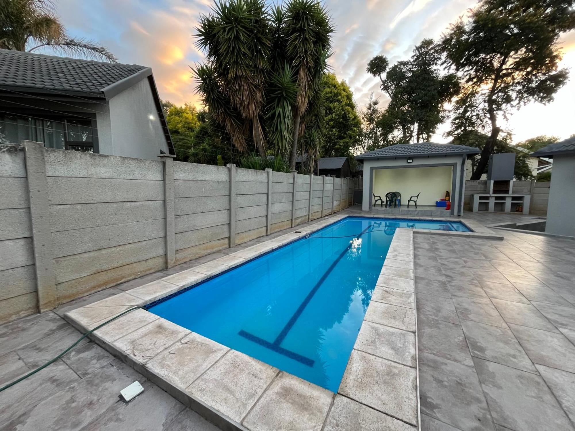 The Benjamin Accomodation Edenvale Exterior photo
